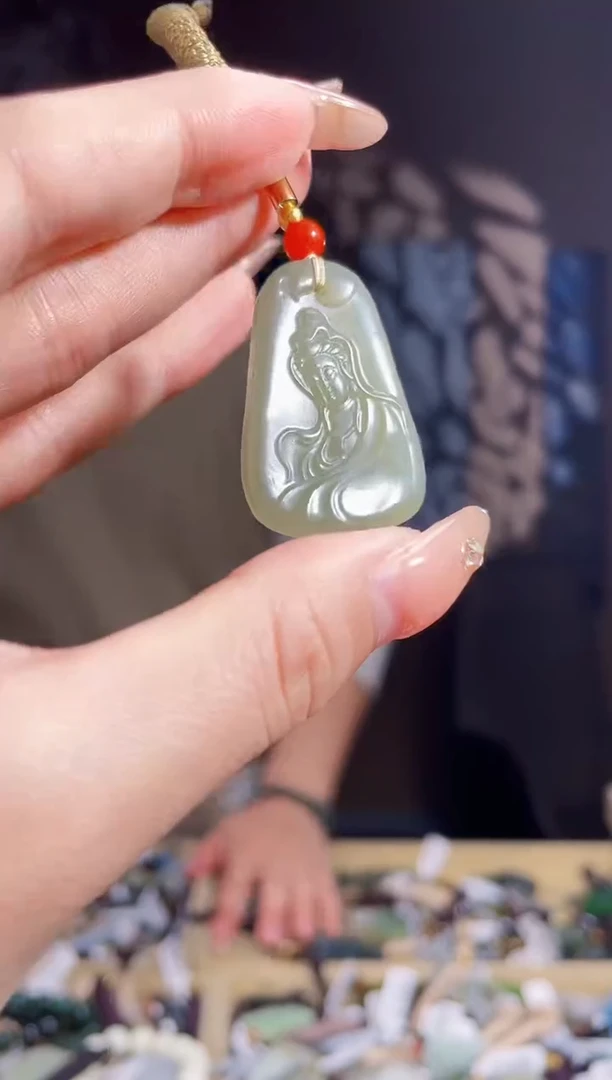 【闪购商品】和田玉颈饰未镶嵌拍一发一