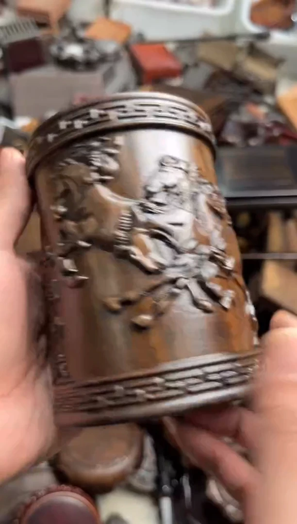 木80黑檀木骏马笔筒