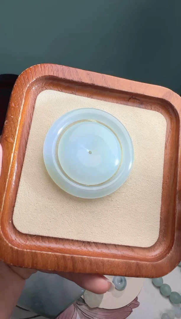 未镶嵌定制翡翠白冰子母扣