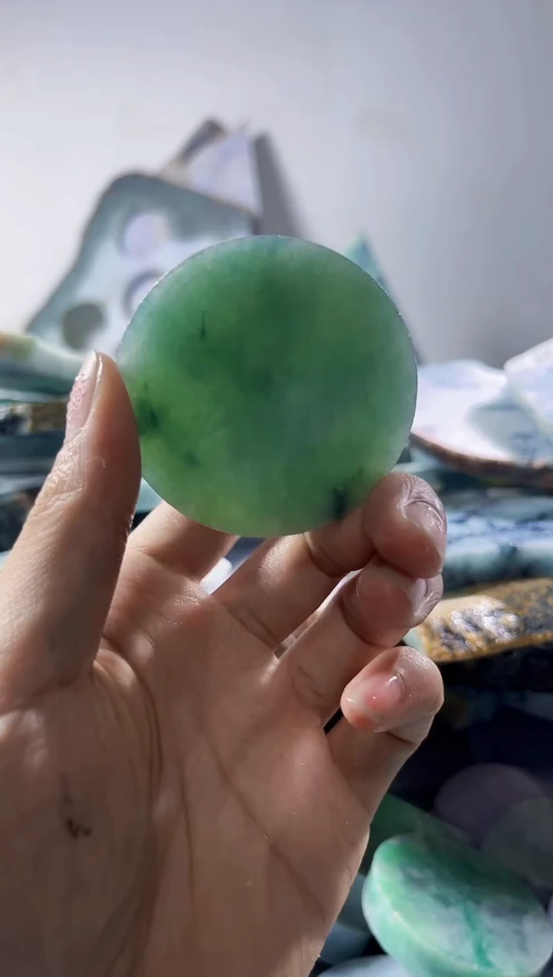 翡翠裸石 缅甸翡翠A货陈8060