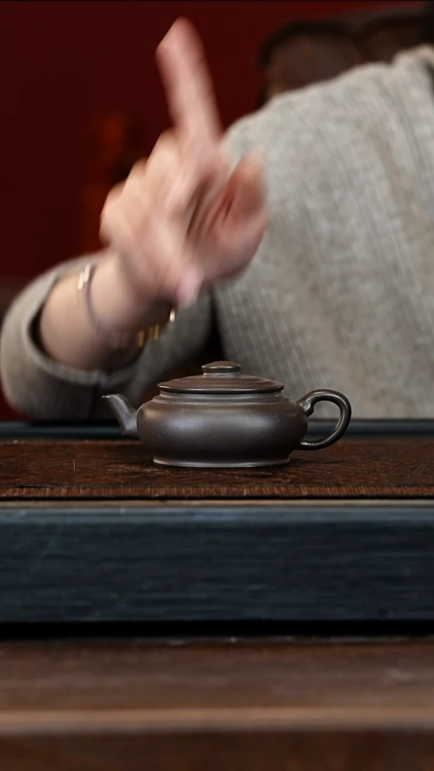 宜兴紫砂团团紫砂精选紫砂壶