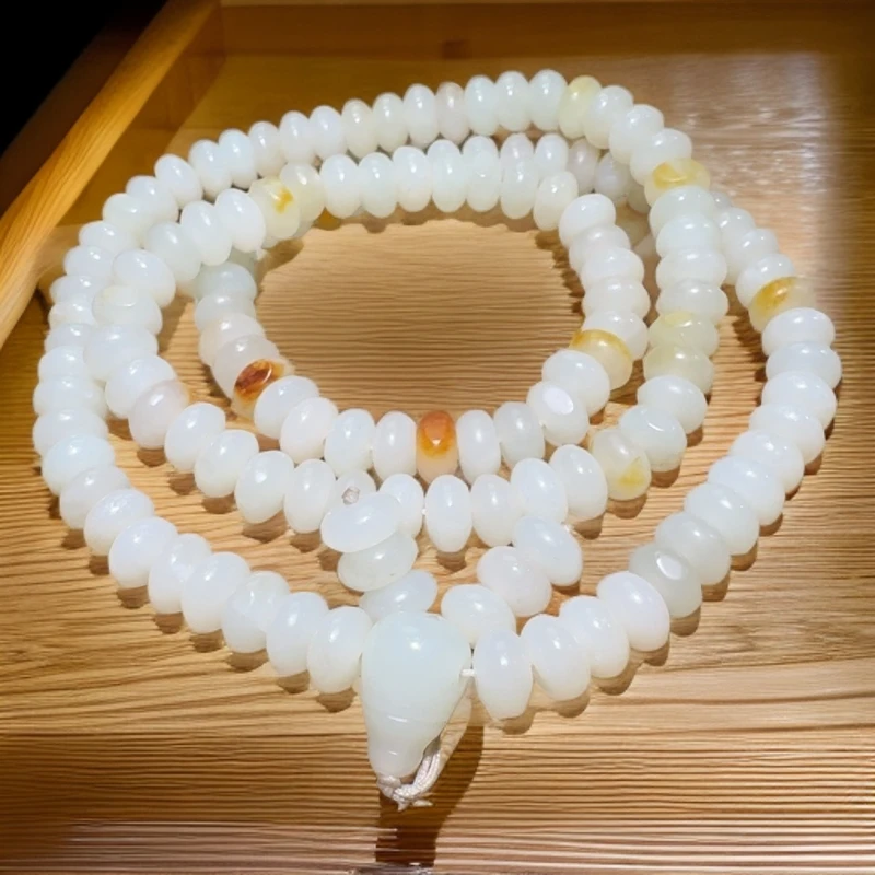 和田玉未镶嵌项链