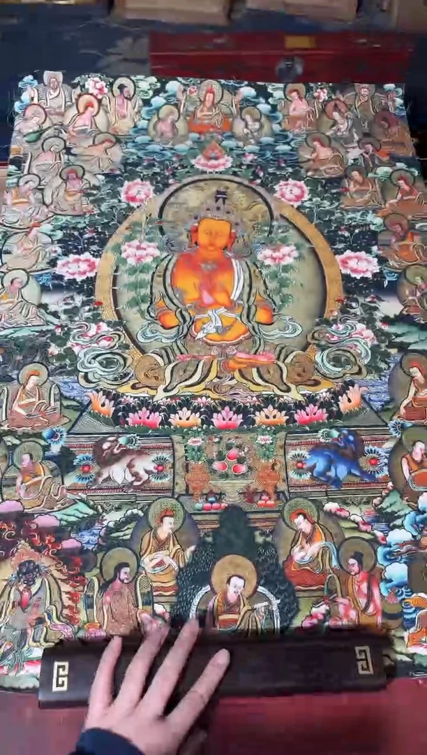 卷轴画龙妹的唐卡tk16