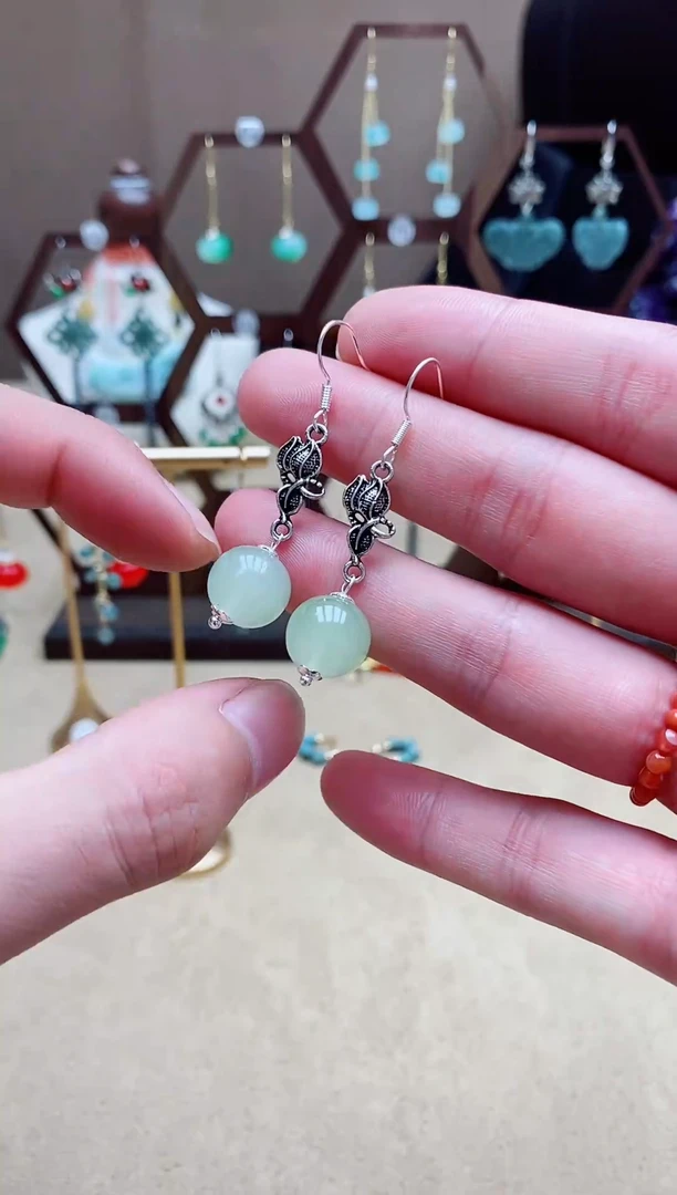 未镶嵌和田玉耳饰8