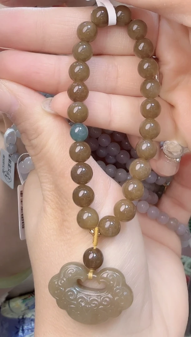 未镶嵌手串和田玉晚*天（拍4发1）