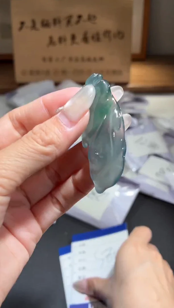 吊坠(不含链)未镶嵌翡翠随行