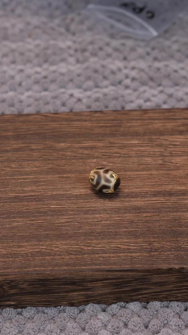 手串猴头核桃1111