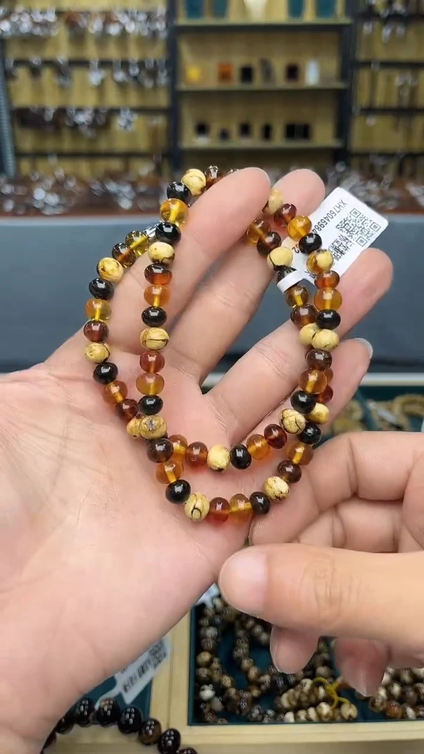 裸石琥珀未镶嵌抚顺琥珀7+多宝锁骨链多样性发其一