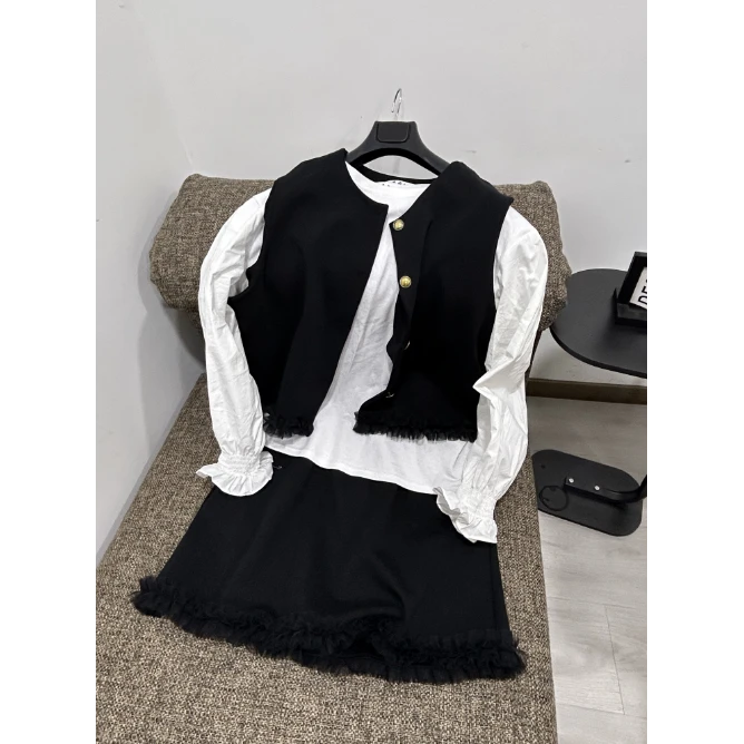 （大肥）大码春秋新款气质显瘦马甲短裙两件套8806