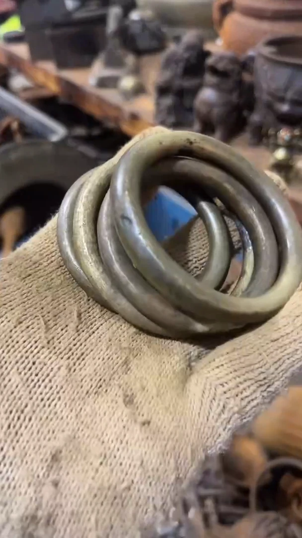 正*隆江直播新人带货