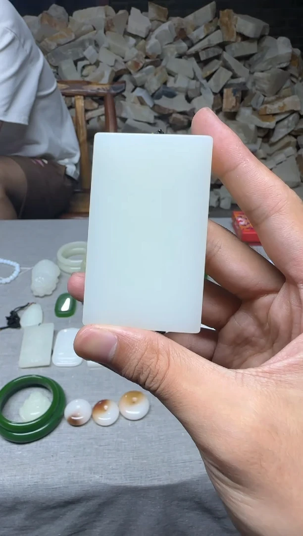 用****9盛佳选珠宝时尚百搭