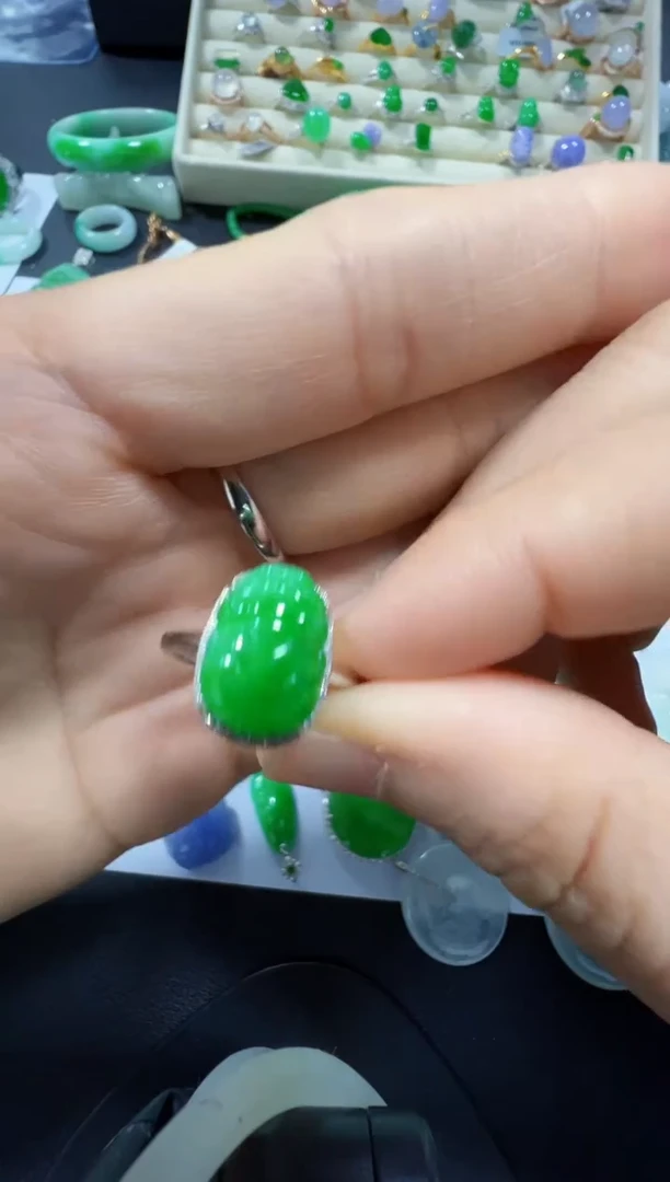 未镶嵌戒指翡翠6800