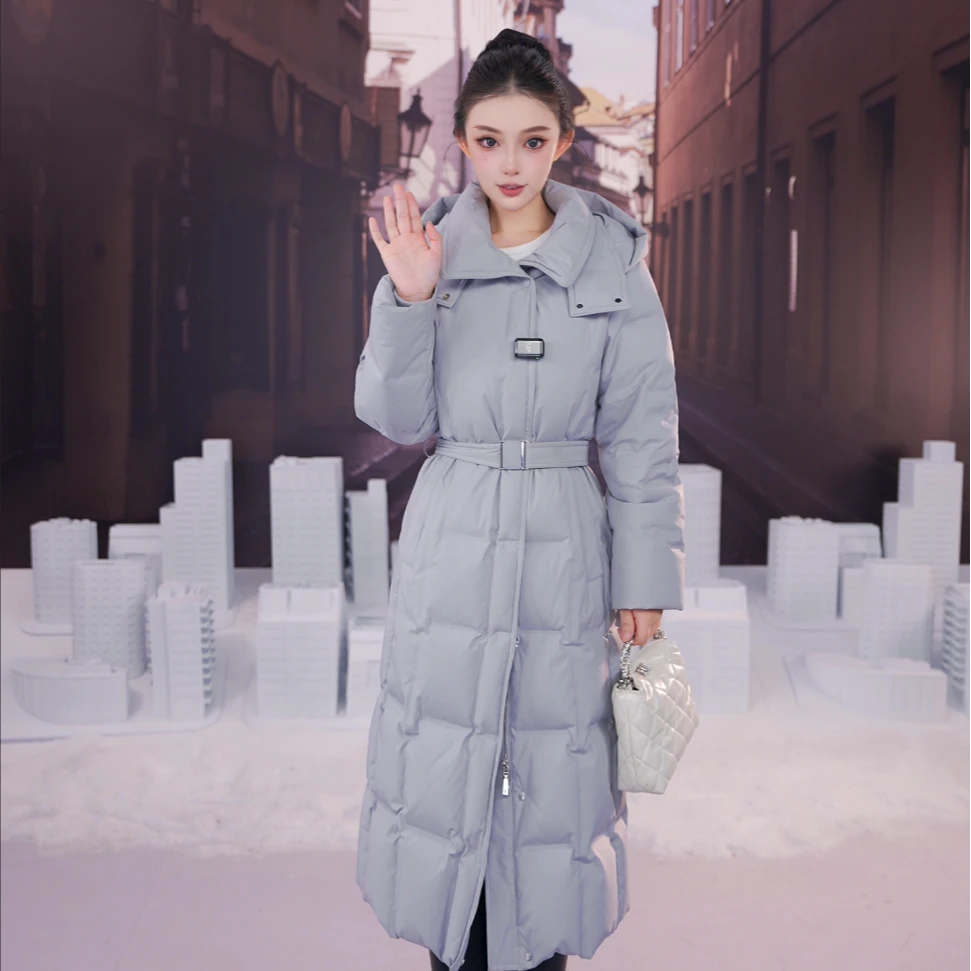 波司登冬季新款女长款经典商务时尚户外运动女款休闲加厚羽绒服