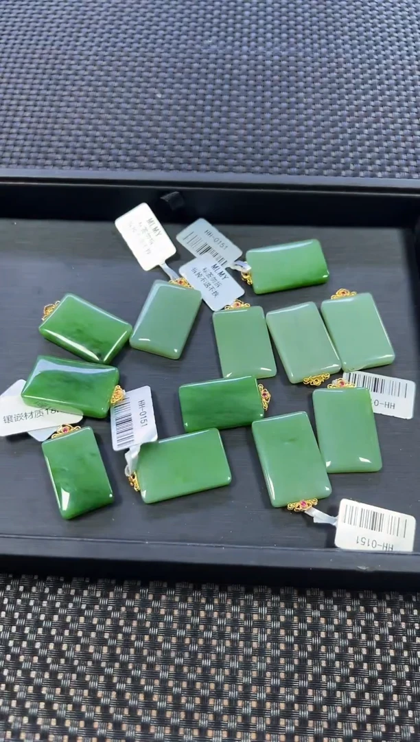 和田玉18K金镶嵌颈饰（多样性发一件）0151