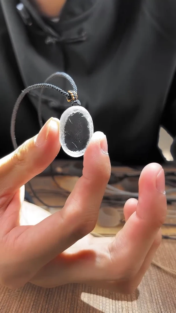 未镶嵌吊坠(赠链)水晶水晶