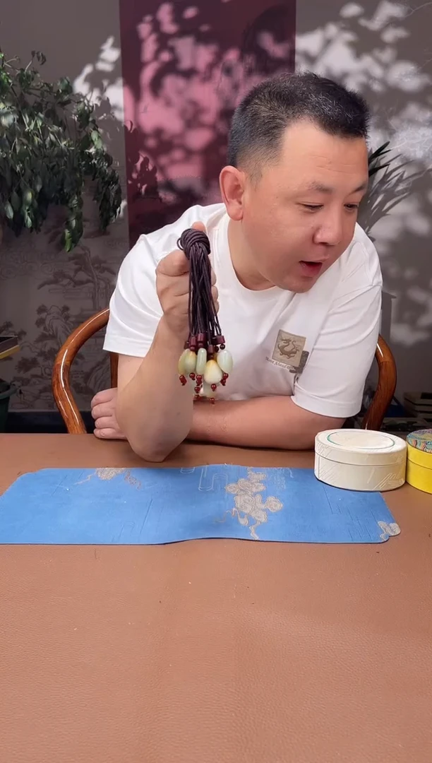 和田玉未镶嵌颈饰?****?A831