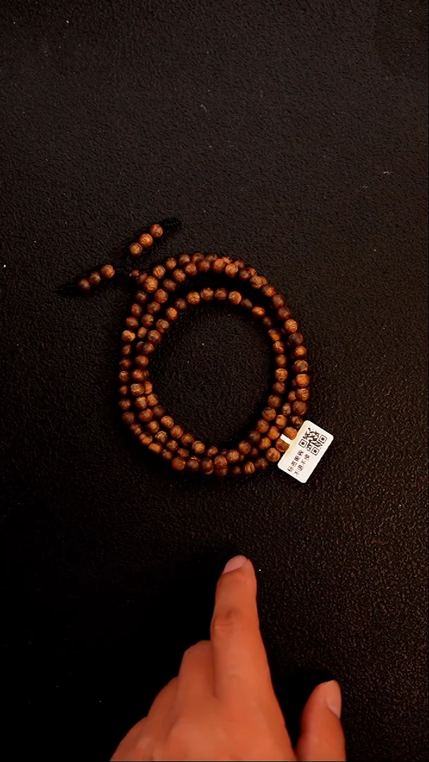 沉香手串【老料】6mm莺歌绿棋楠圆珠多圈