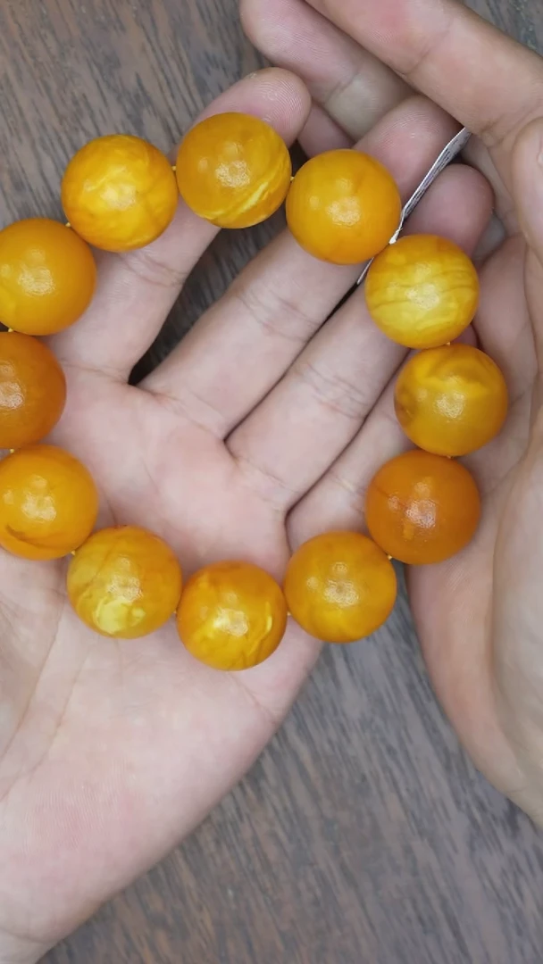 【闪购商品】琥珀裸石未镶嵌老蜡橘皮微瑕手串