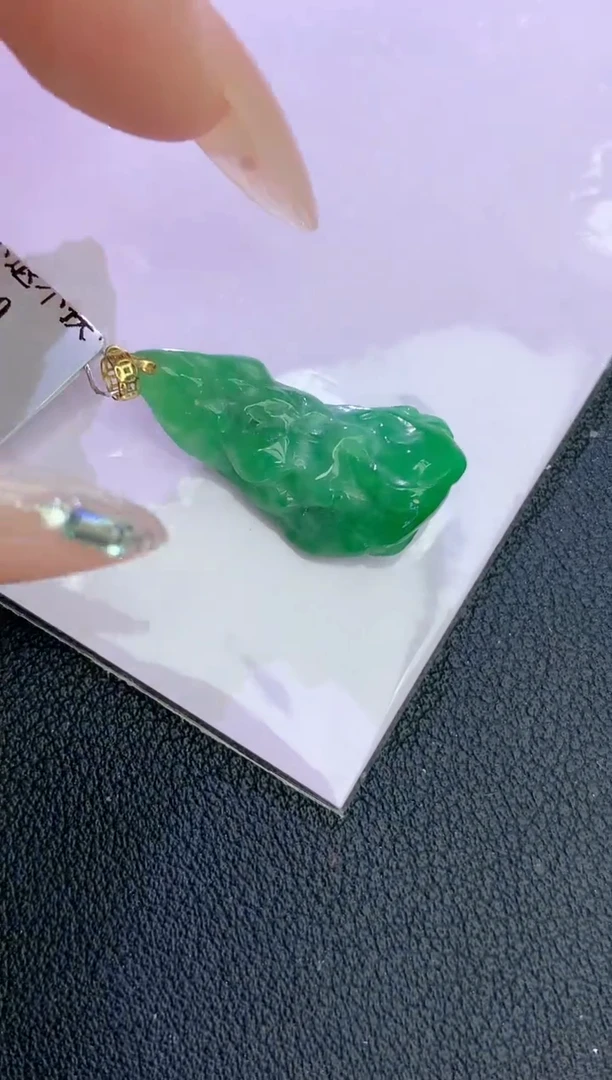 颈饰18K金镶嵌翡翠?*足赠礼盒 麦麦