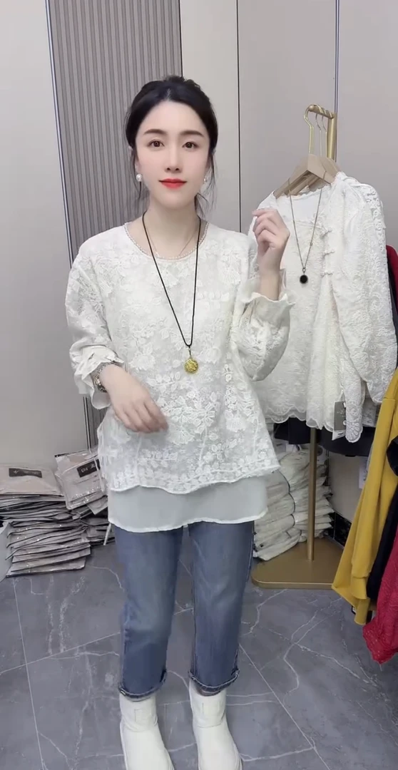 法式中式风重工钩花设计感蕾丝衫女装2025秋季新款温柔风纯色上衣