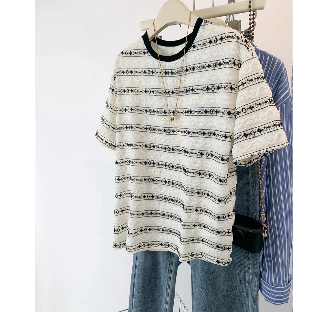 质感很不错！设计感小众提花条纹正肩短袖t恤女2025新款夏季宽松