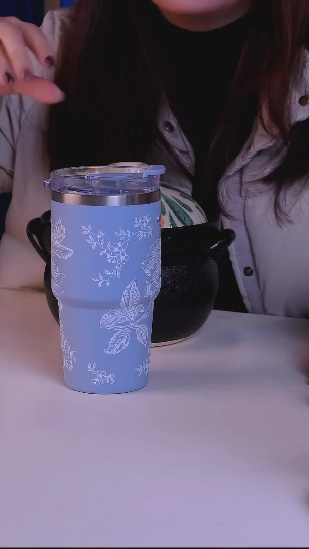 B****y每天早上六点（吸管杯）