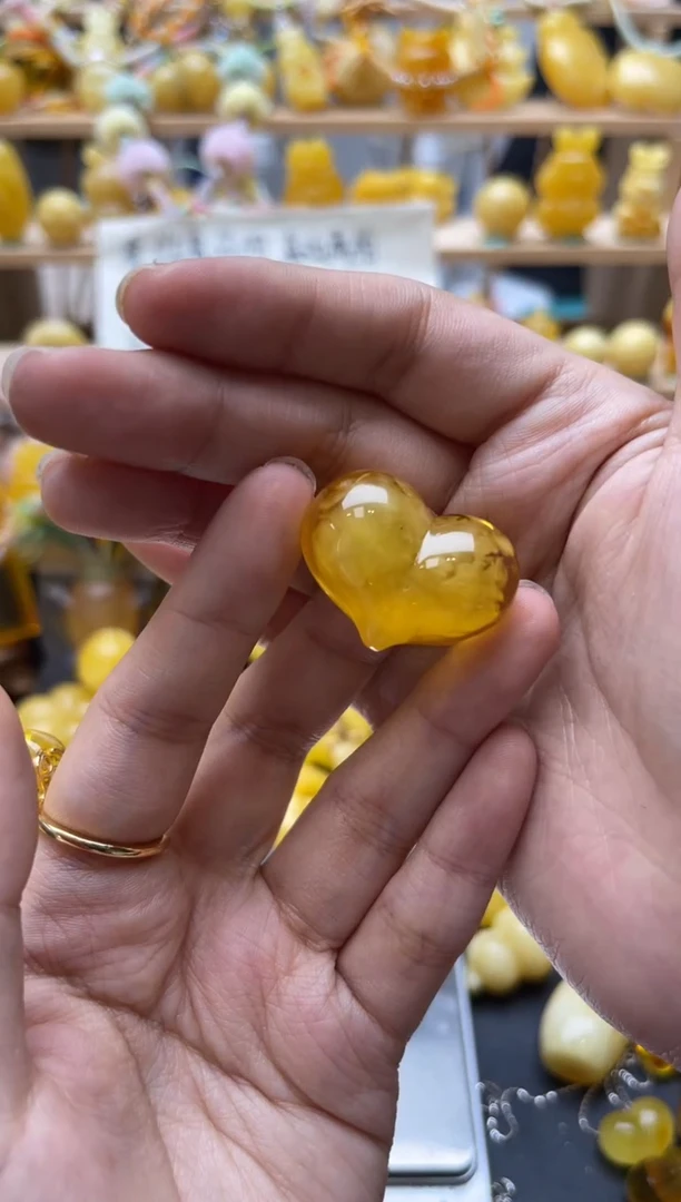 琥珀未镶嵌珠宝奇石067琥珀蜜蜡微瑕