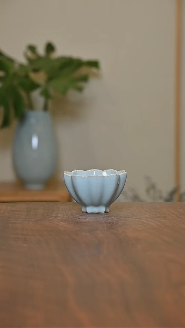 莲花杯 天青 微瑕 朱家汝窑款