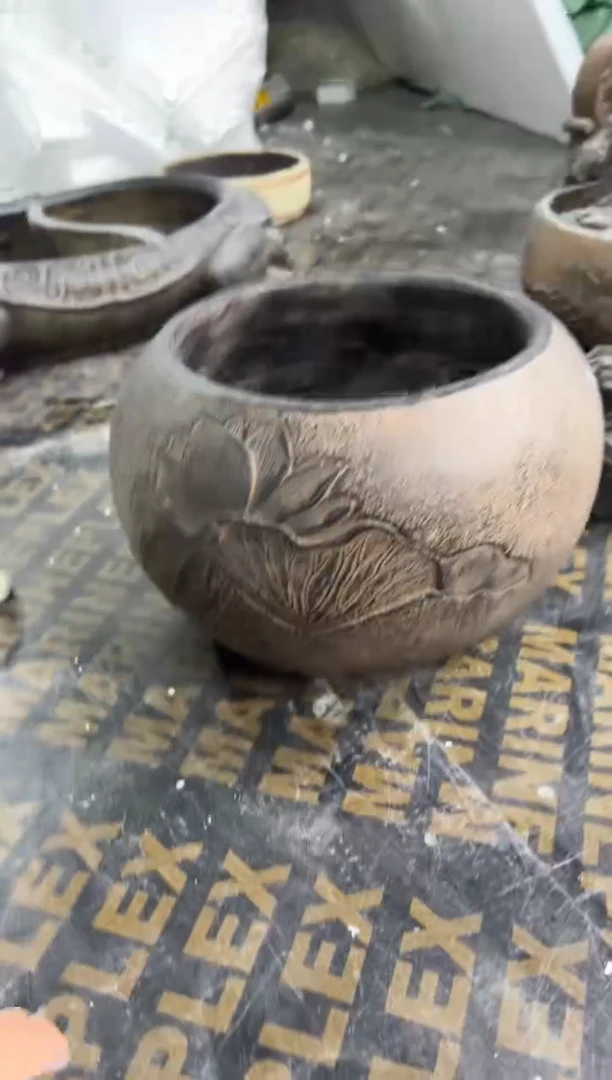 陶土【火山泥】荷缘缸