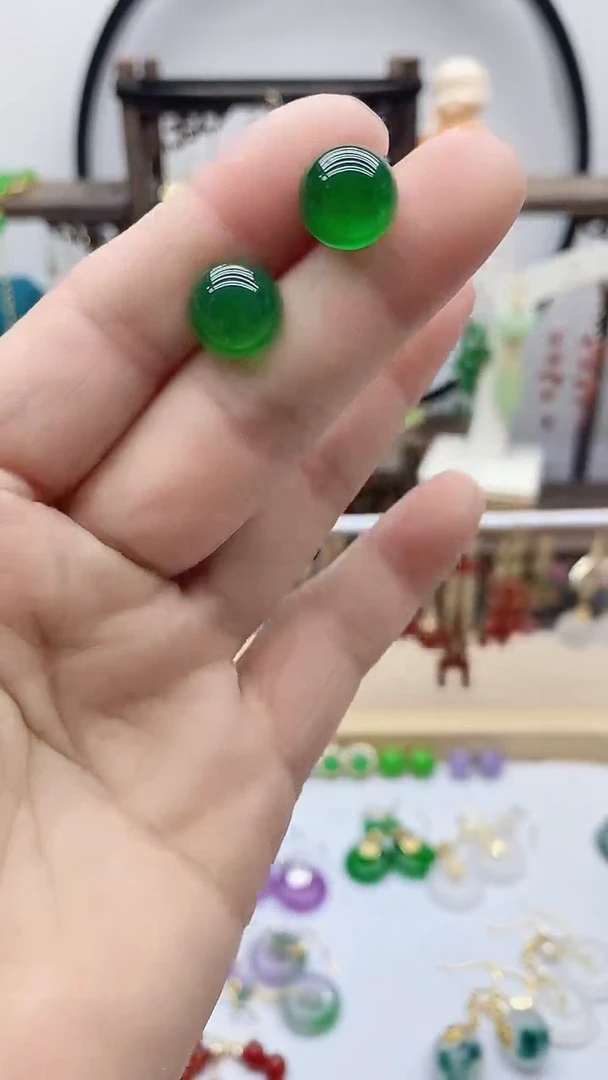 14K金镶嵌耳钉玛瑙/玉髓84555
