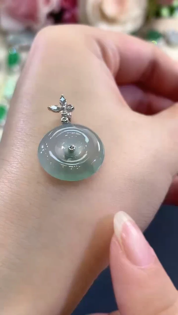 吊坠(不含链)18K金镶嵌翡翠b45