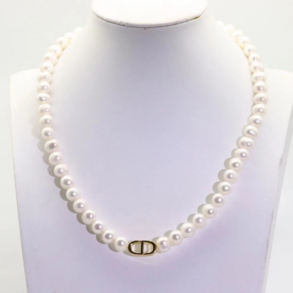 【大牛夫妇 】简约时尚白色珍珠项链
