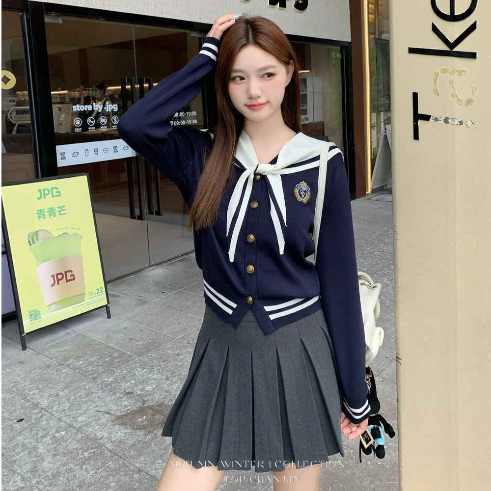 韩系学院风配披肩海军领针织衫女2025秋季新款别致撞色减龄上衣潮