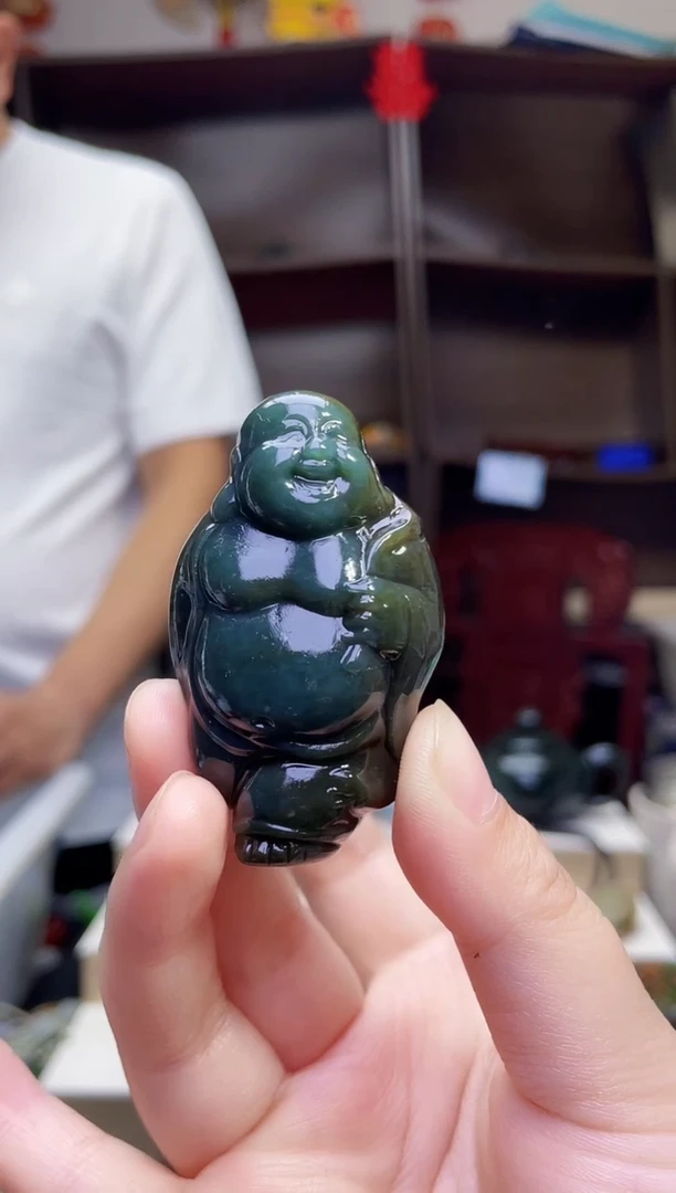 和田玉未镶嵌颈饰1
