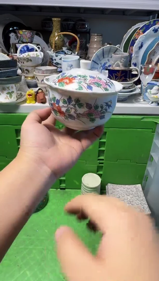 中古瓷器，默认微瑕-锦松梅的，主播讲很好看