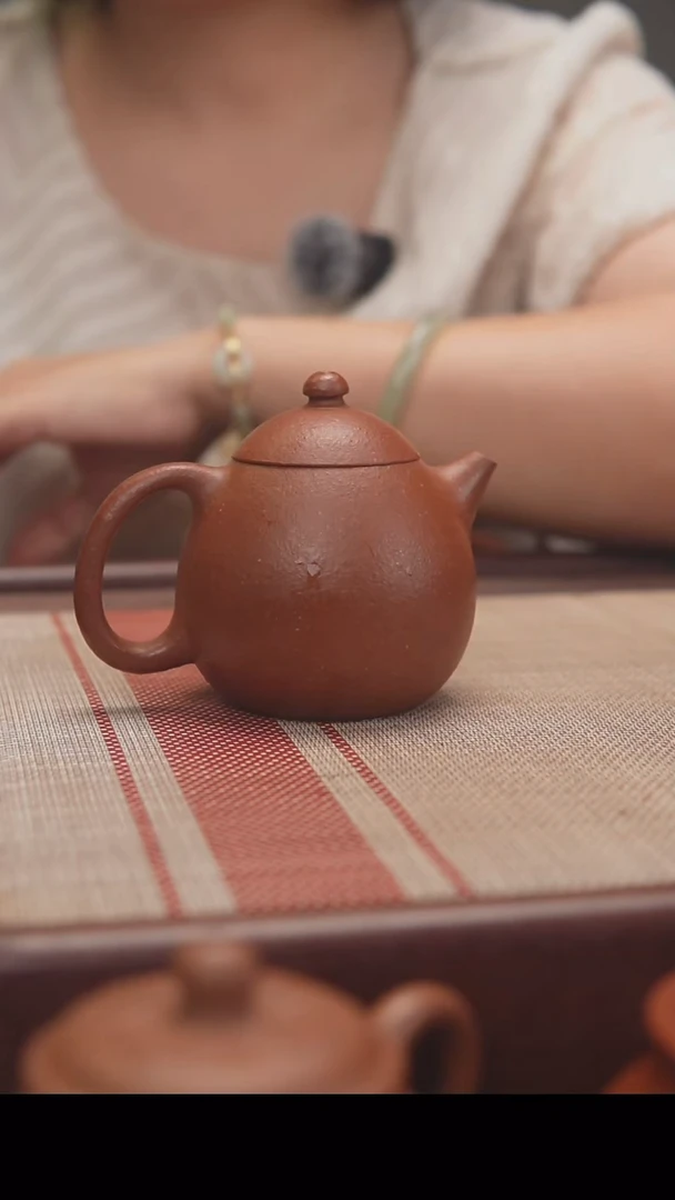 茶壶紫砂红降坡龙蛋160cc
