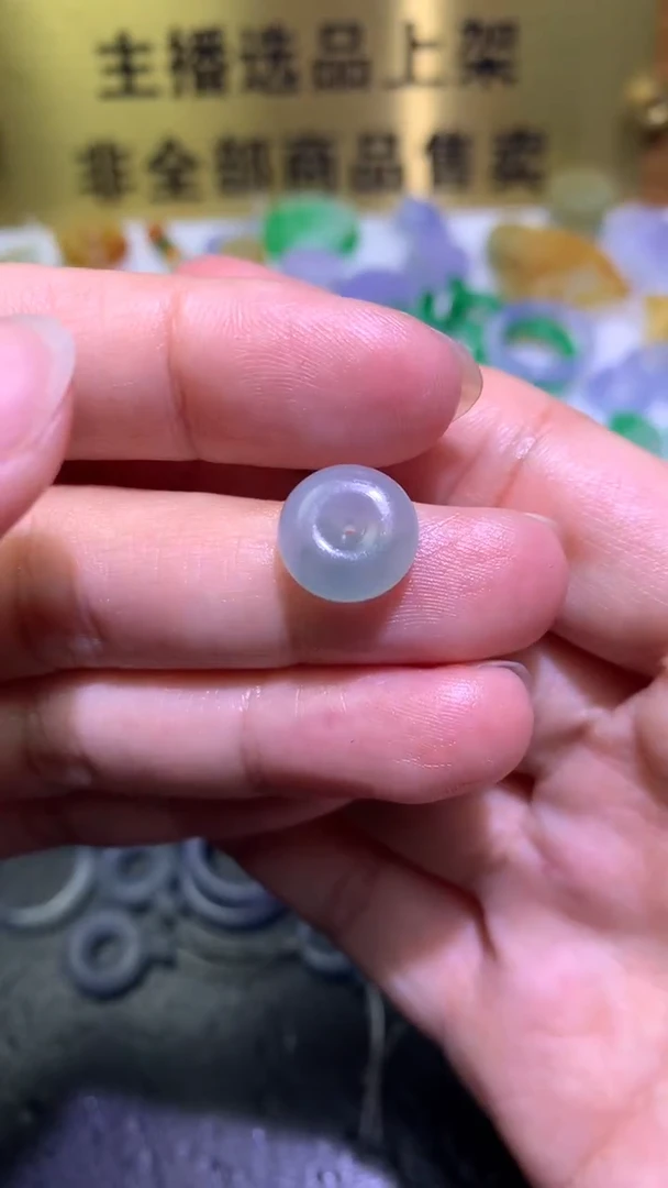 未镶嵌定制翡翠毛货