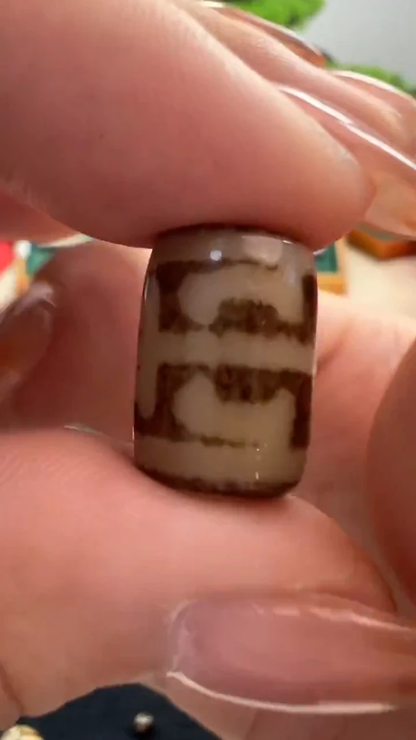 玛瑙/玉髓（覆膜）颈饰未镶嵌30.(微瑕随机发货)