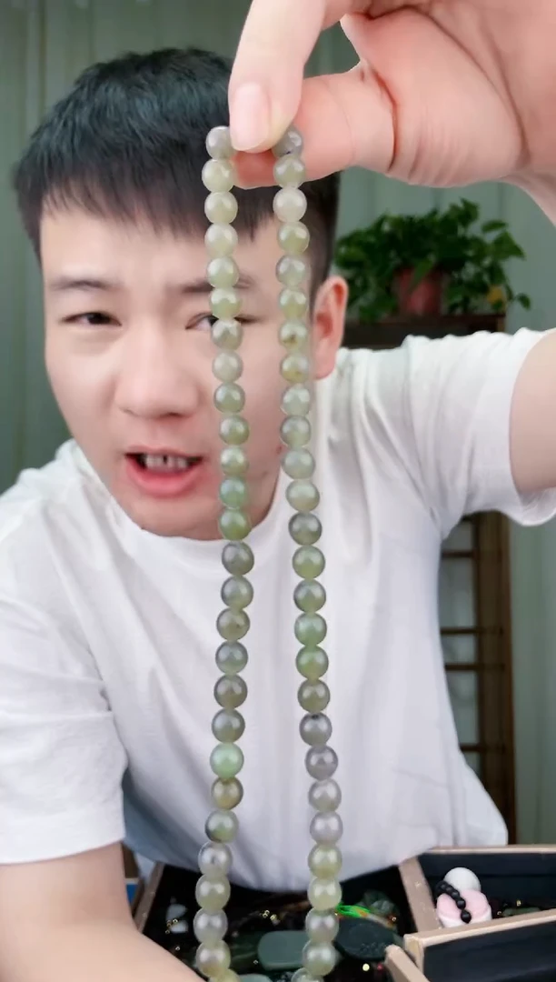 未镶嵌和田玉挂件拍一发一，多样性发货！