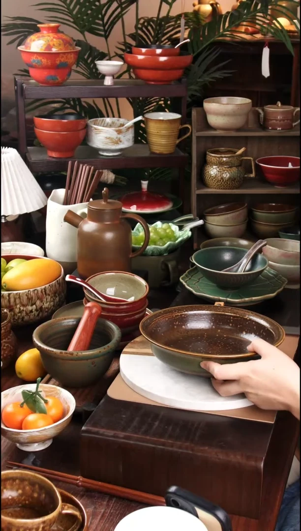 碗微瑕景德镇手工高温餐具铜红绿釉优雅盘