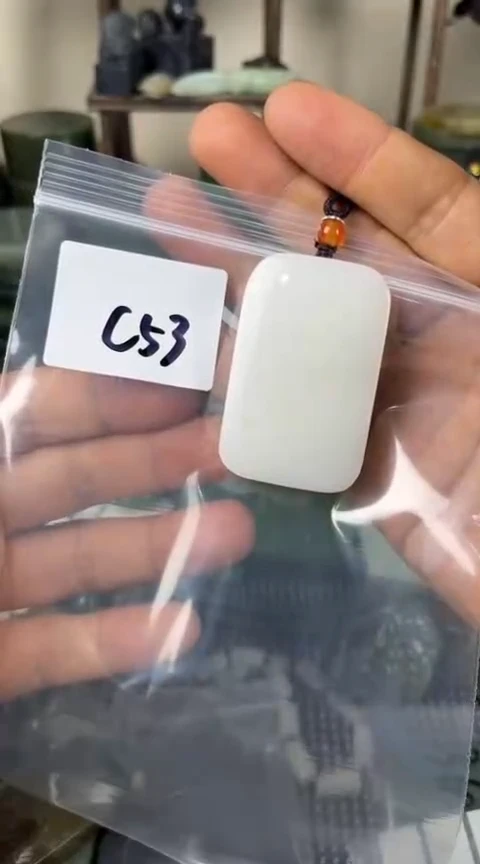 和田玉未镶嵌珠宝半成品牌子