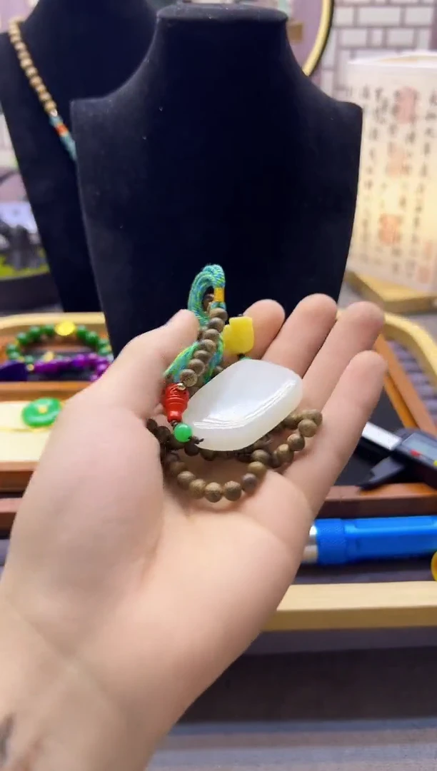【闪购商品】和田玉颈饰14K金镶嵌X787
