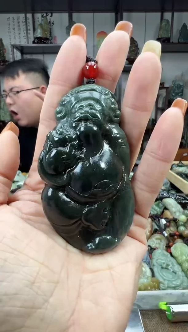 未镶嵌和田玉把件1