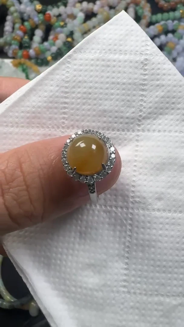 翡翠未镶嵌颈饰【闪购商品】 天然翡翠