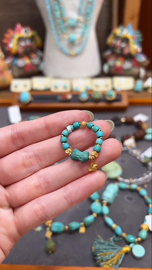 绿松石18K金镶嵌戒指绿松石戒指