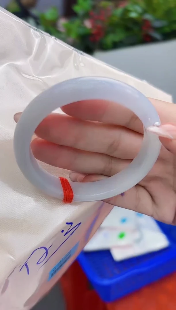 【闪购商品】翡翠手镯未镶嵌翡翠手镯