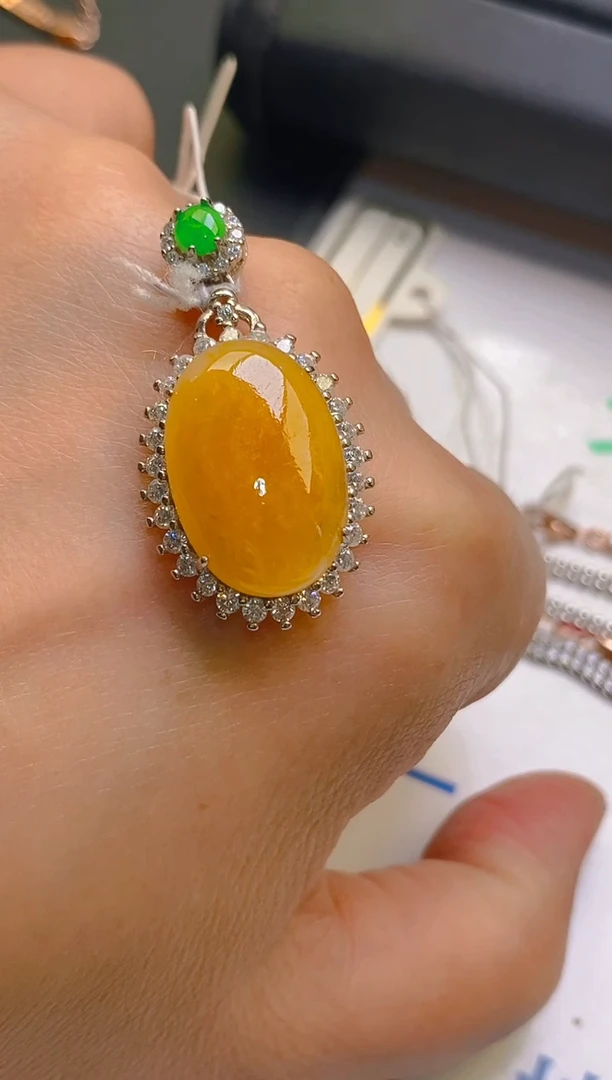 【闪购商品】翡翠耳饰银S925镶嵌天然A货翡翠1