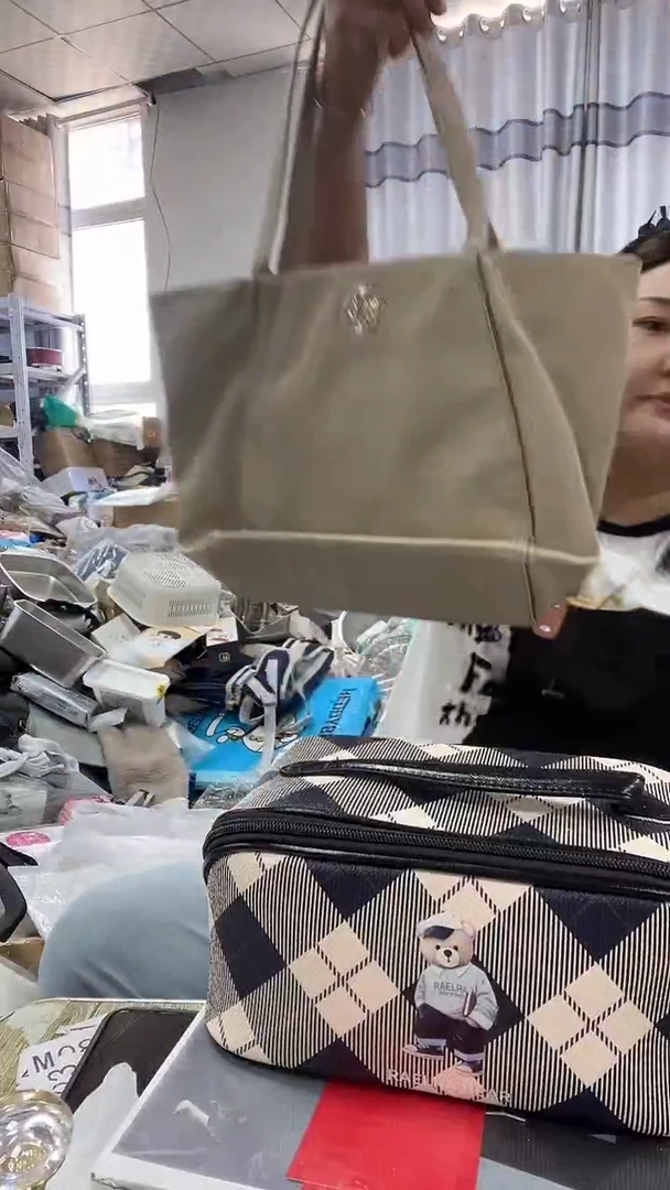 牦牛剖层皮革琪老板女包1号店超好看发图片款