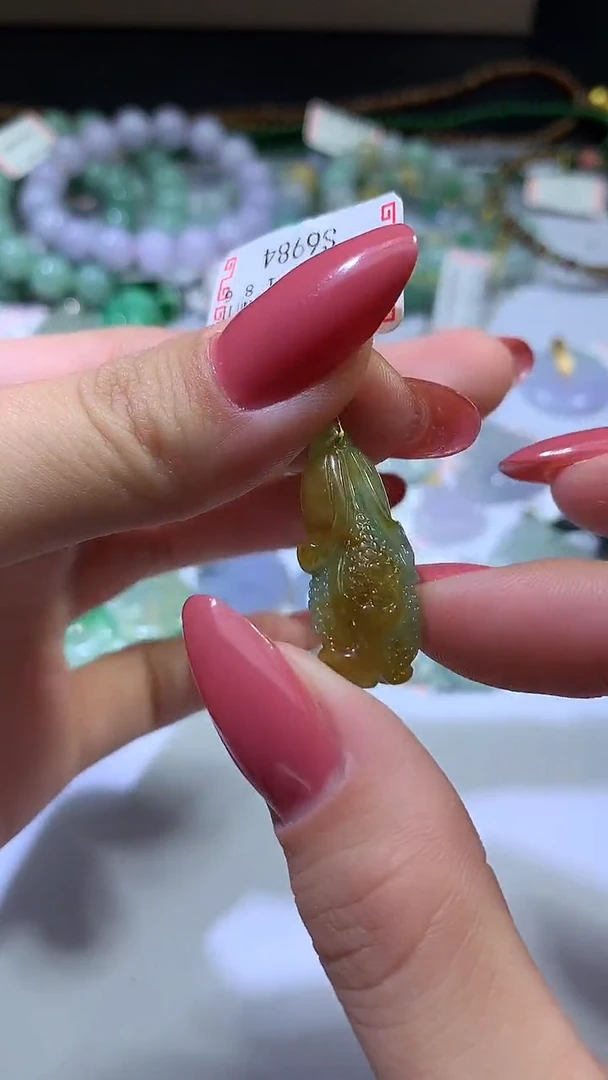 颈饰未镶嵌翡翠ZX018818