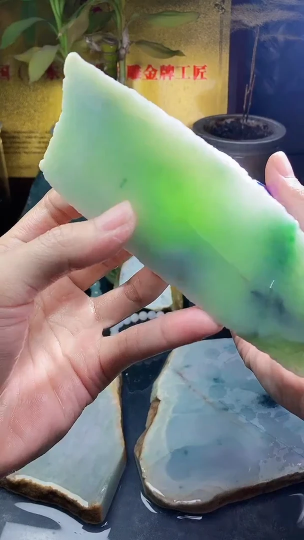 未镶嵌挂件翡翠小雨78